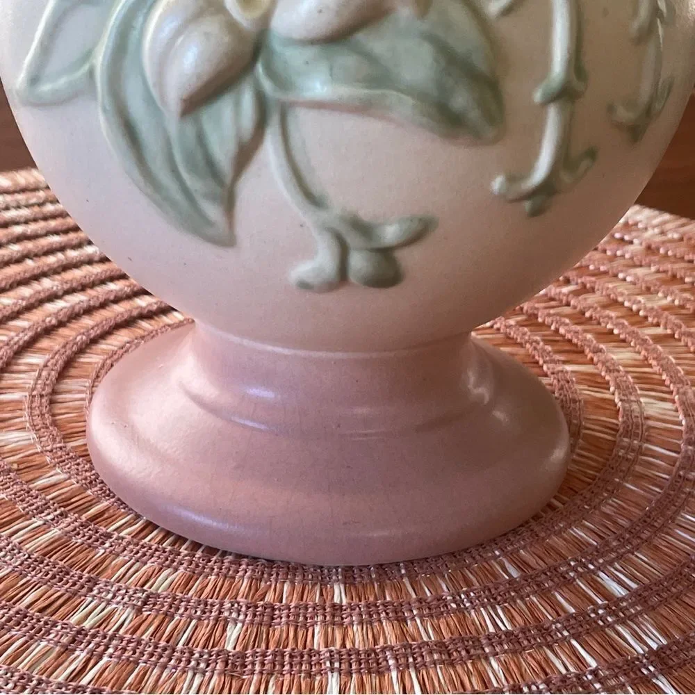 Vintage Hull Art Floral Double Handle Pottery Vase Pink Yellow Pink Green